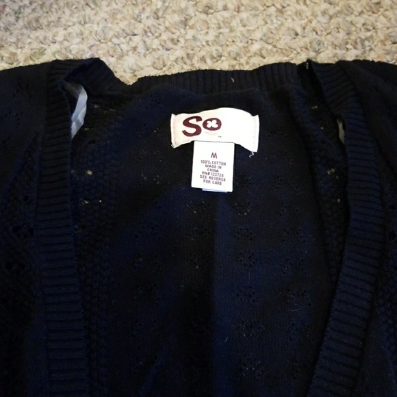 Cardigan - Picture 2 of 6